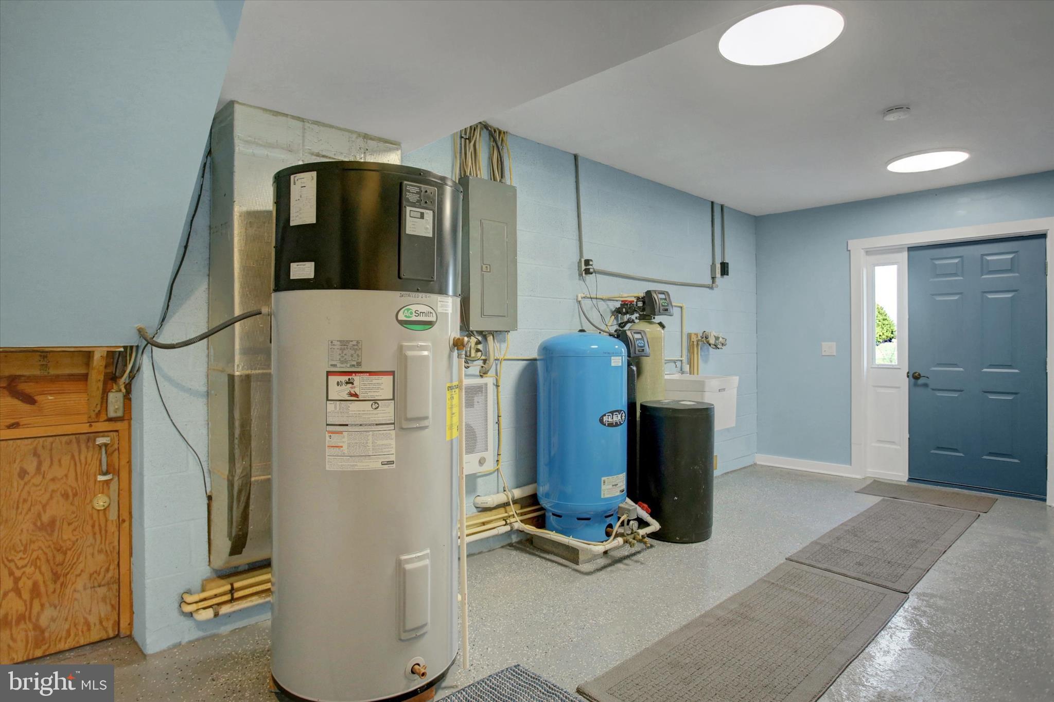 COVERED BRIDGE ESTATES - Residential