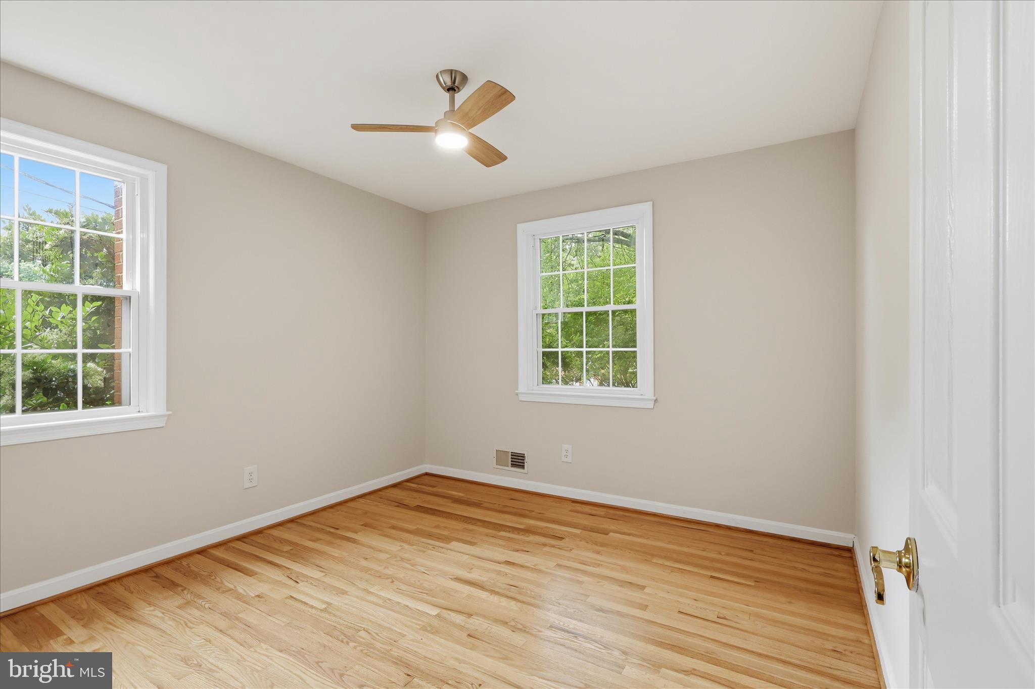 WILLOW WOODS - Residential