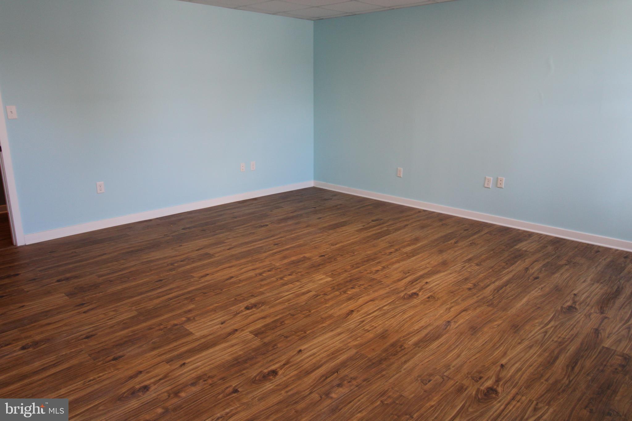 322 MARKET F