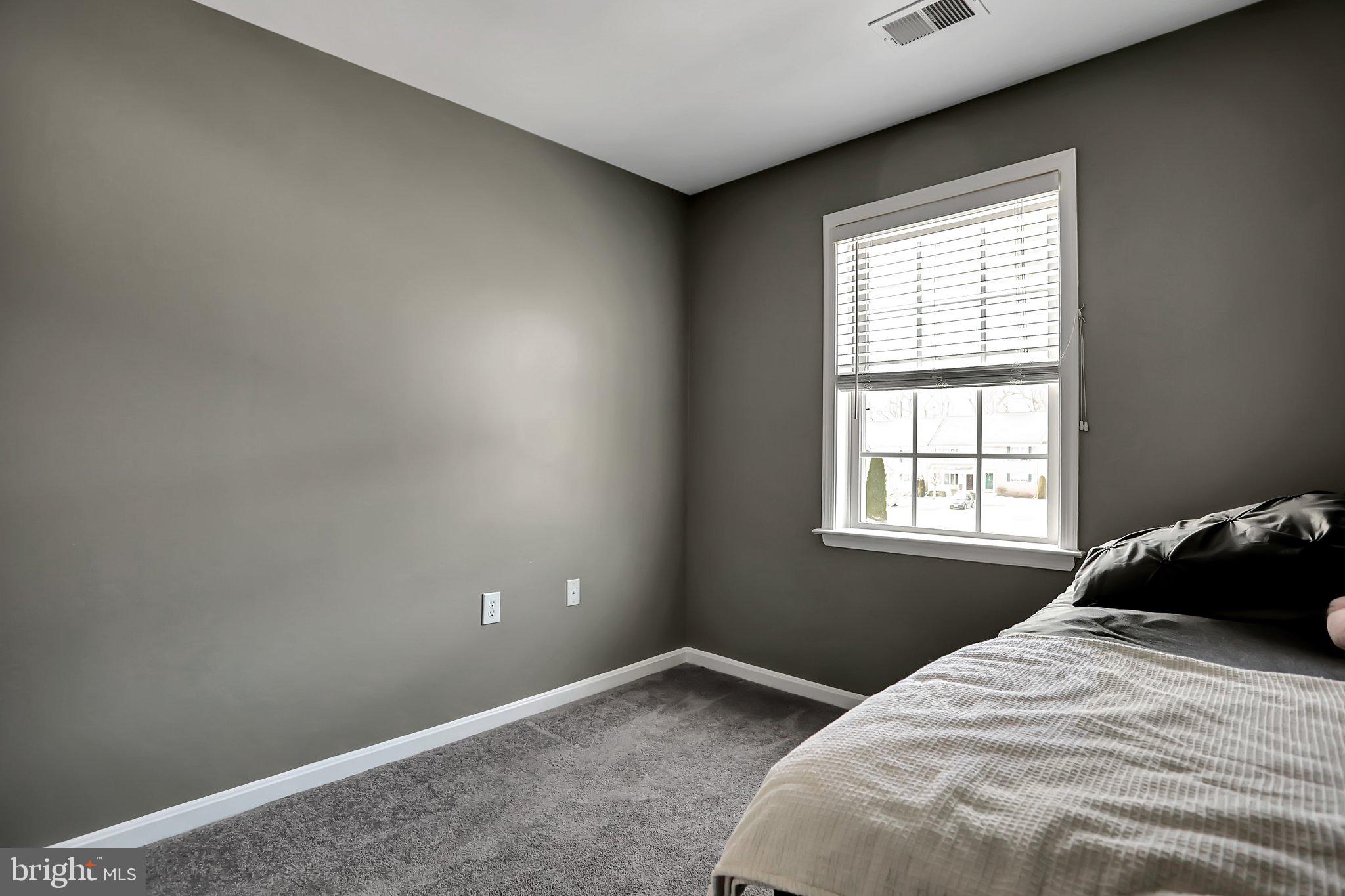 HAMMONDS MILL - Residential