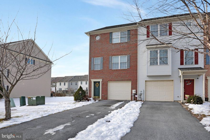 Wonderful,  well kept end unit townhome in highly sought after Hammonds Mill.   Freshly painted and newer carpet throughout.  Main level has a really nice sized living/dining area with deck overlooking backyard. Also on main level are well equipped kitchen and half bath.  Upstairs you will find the primary bedroom with tray ceiling, walk in closet and full bath.  Two other bedrooms and second full bath are also on the second level.   Main level and upstairs hallway have hardwood under carpet, owner just preferred carpet, but new owner can easily remove and restore to the hardwoods.  Lower level has a bonus room that could be used as an office or playroom.  Close to I81 for easy commute!  Close to shopping, schools, and lots of restaurants!