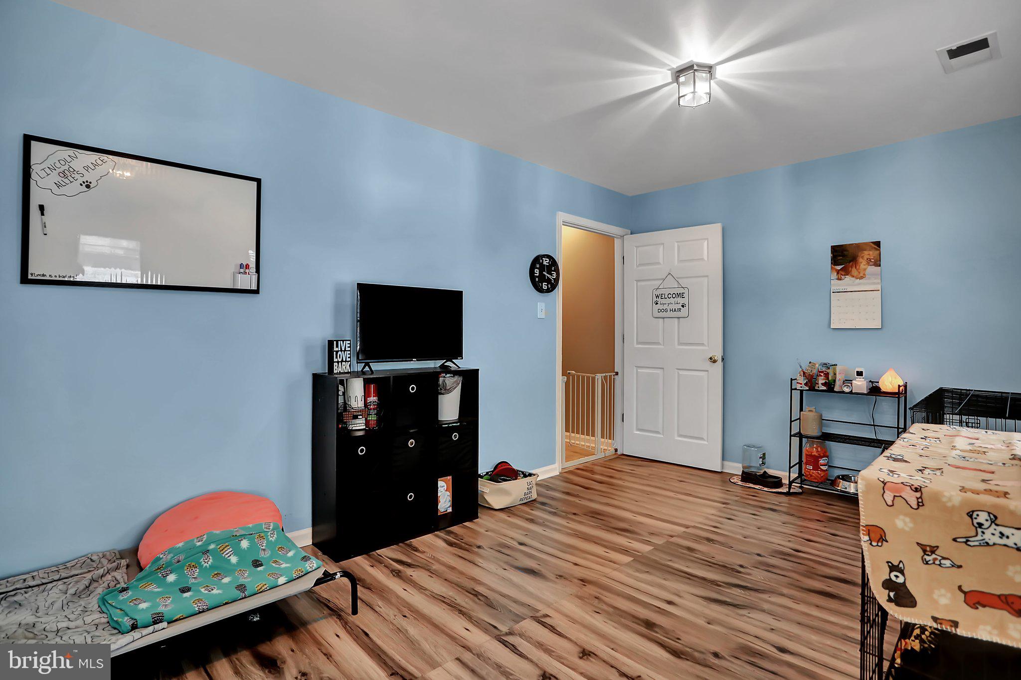 HAMMONDS MILL - Residential