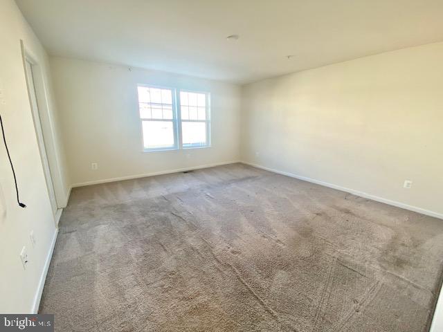 METRO POINTE - Residential