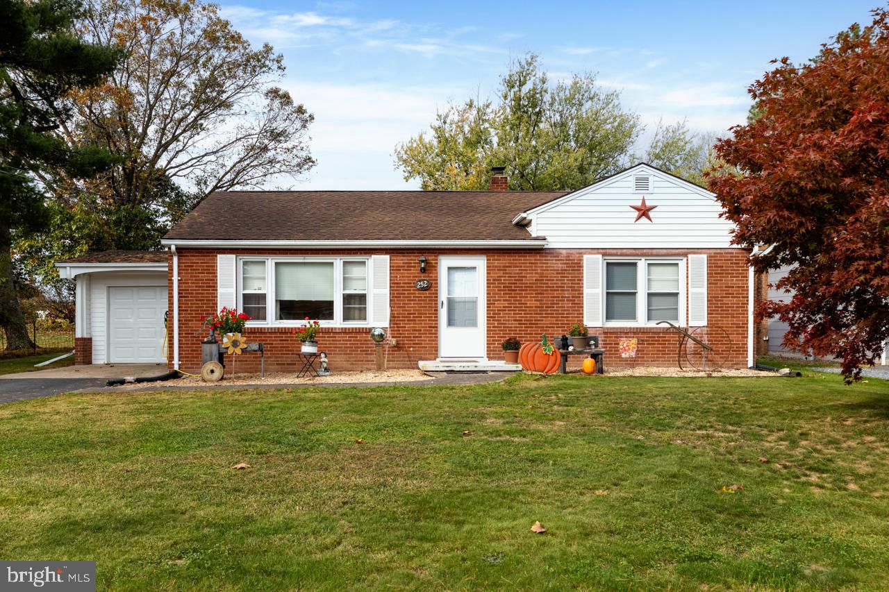 LANTZ RINKER - Residential