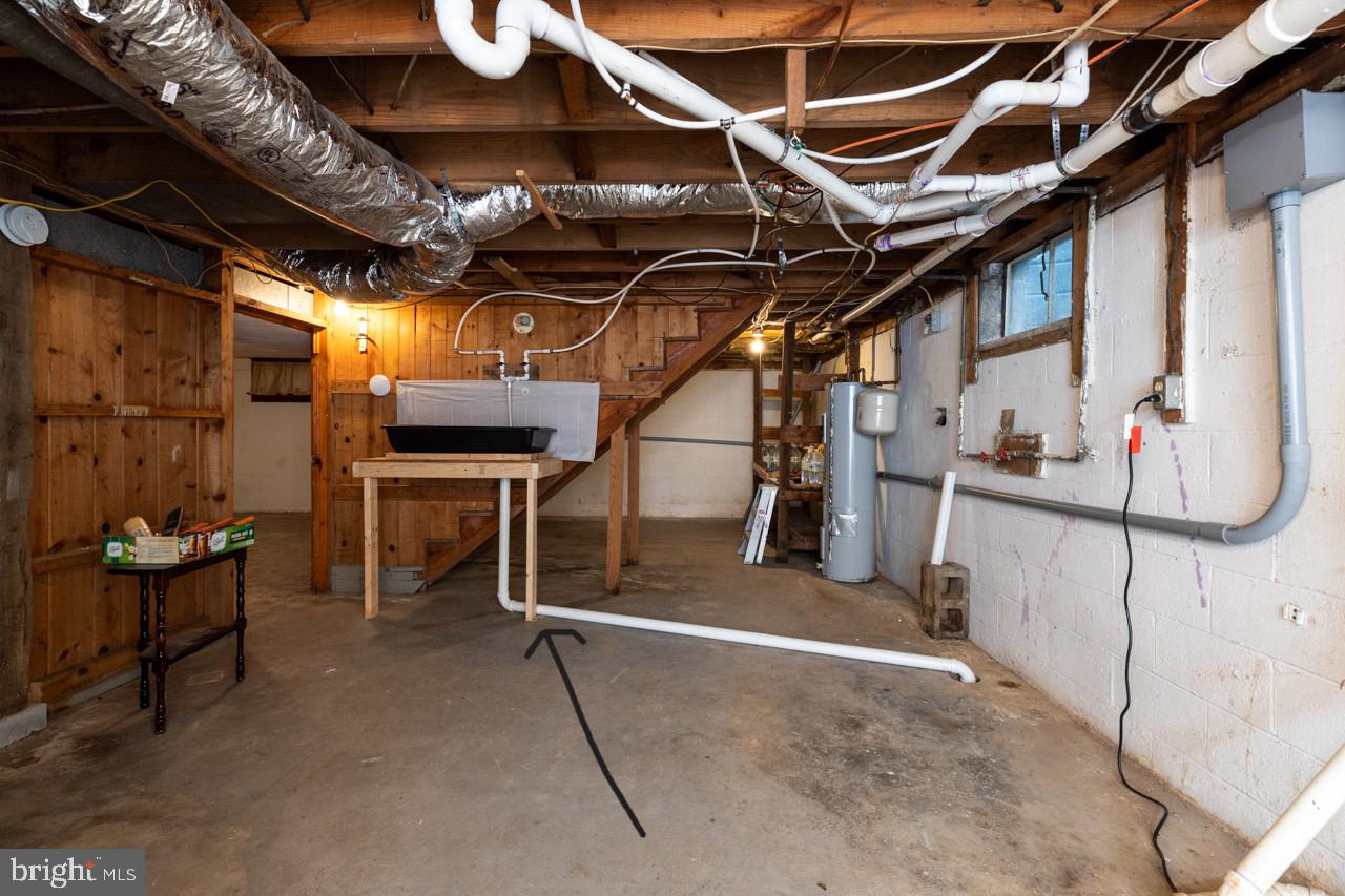 LANTZ RINKER - Residential