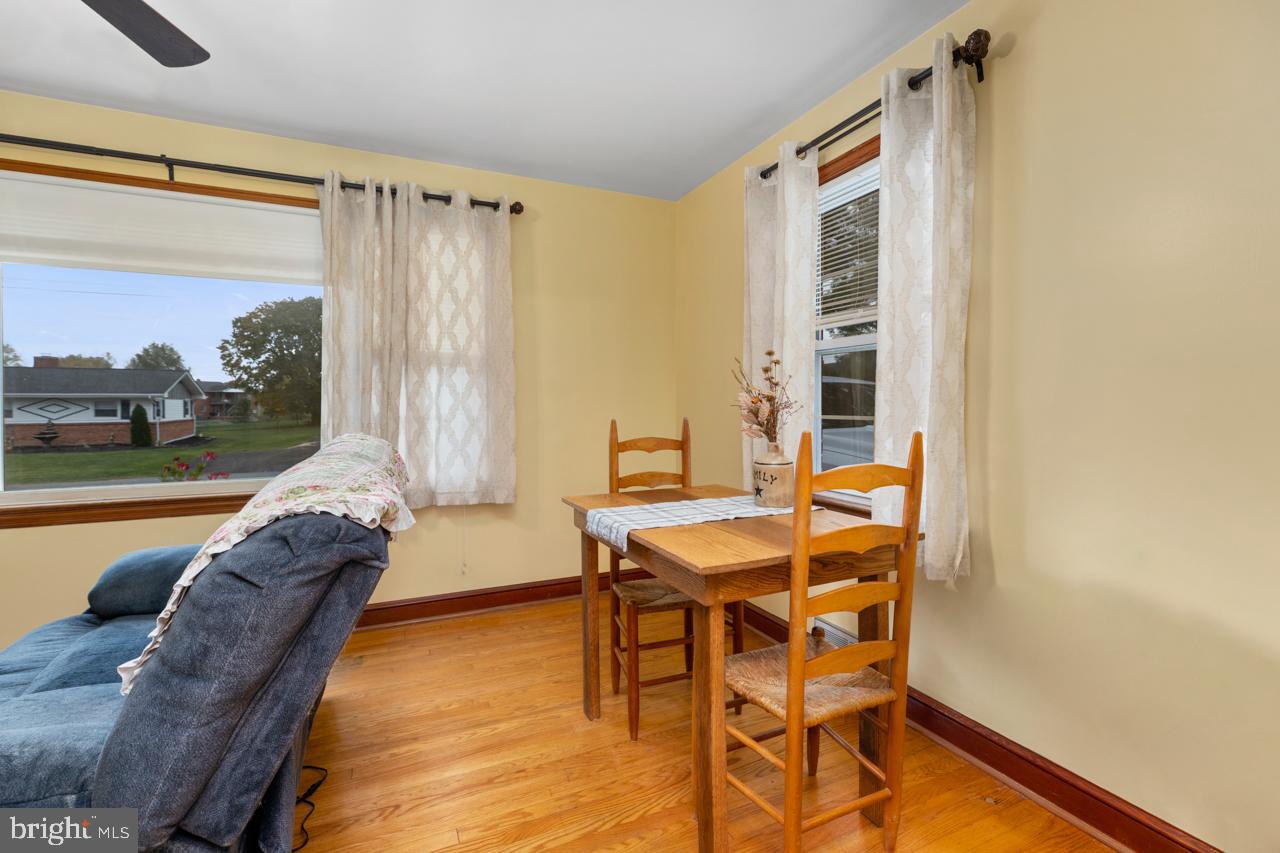 LANTZ RINKER - Residential