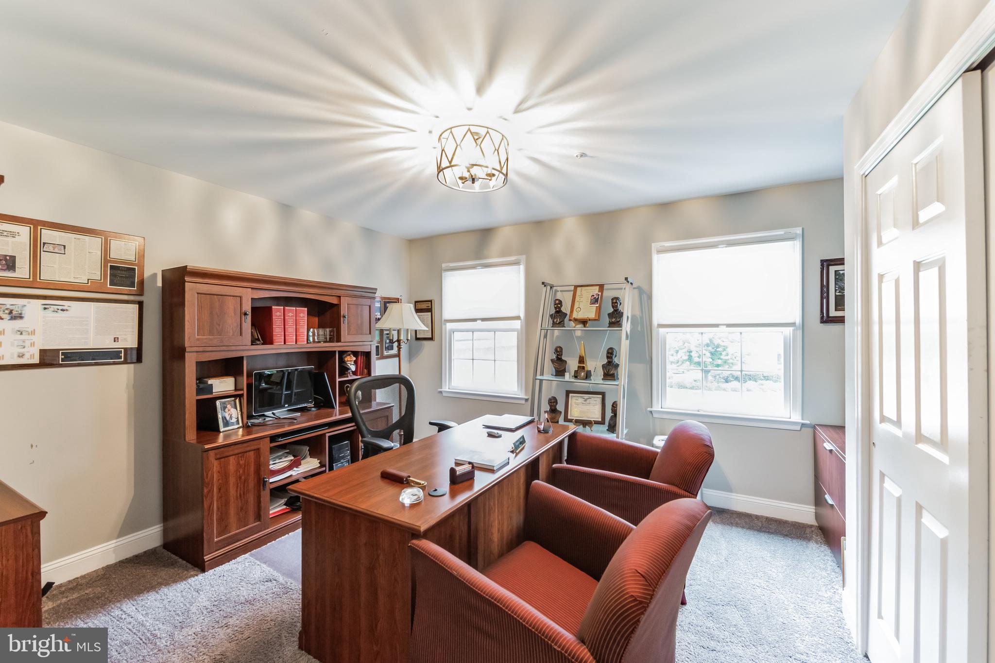 FORREST RIDGE EST - Residential