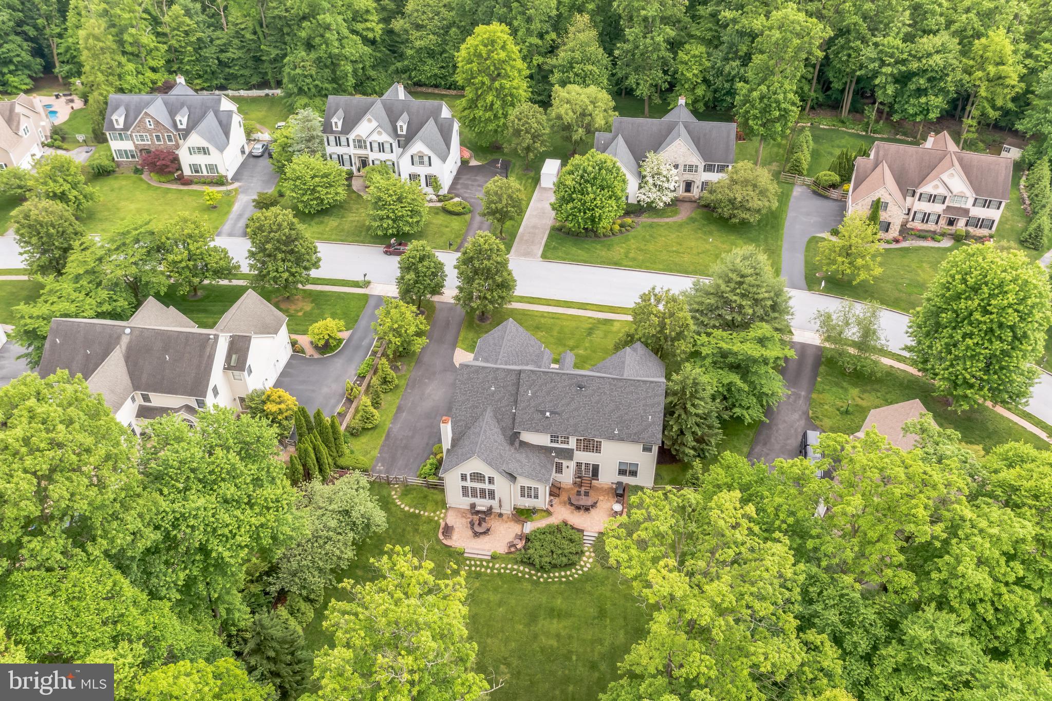 FORREST RIDGE EST - Residential