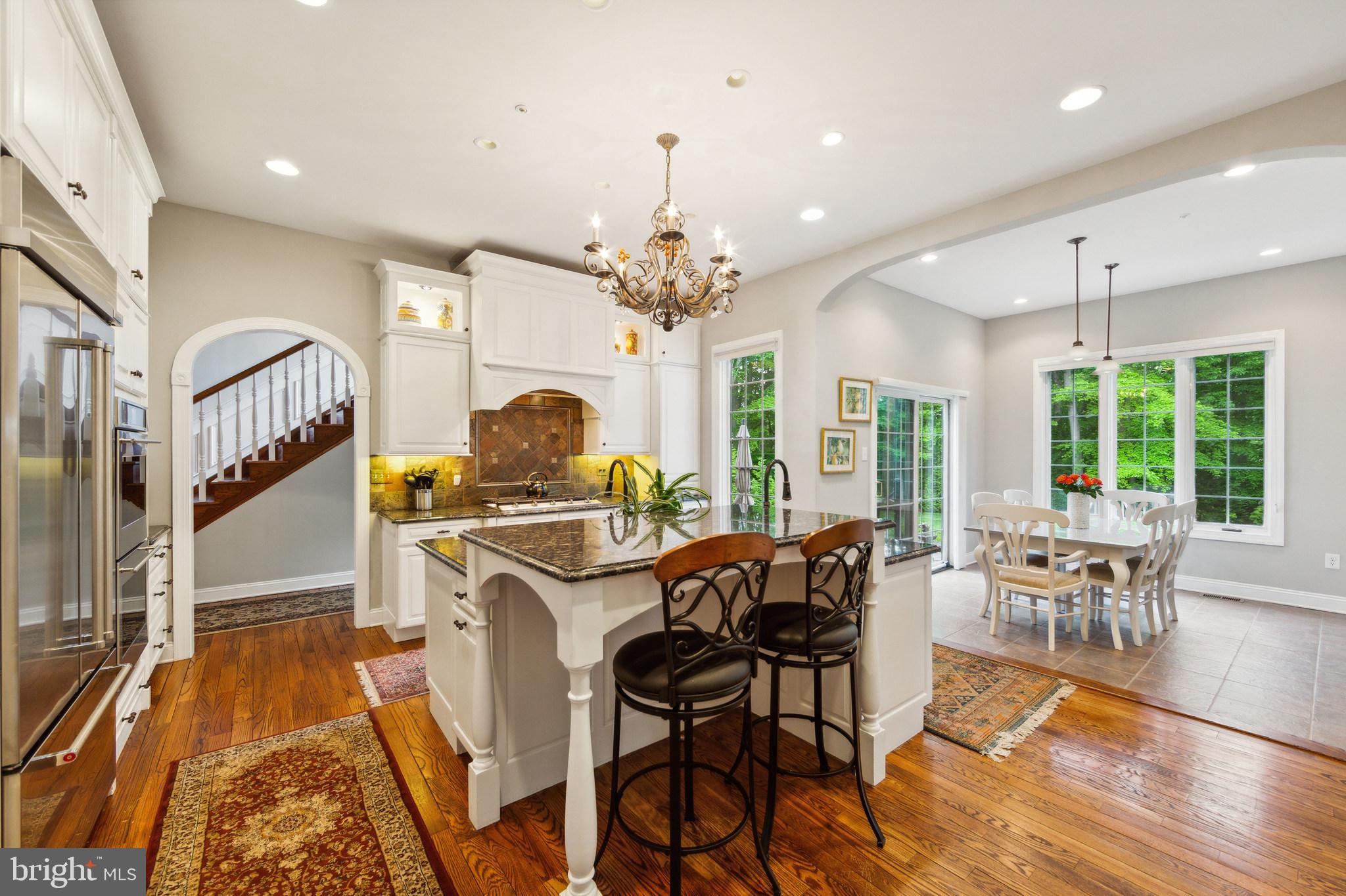 FORREST RIDGE EST - Residential