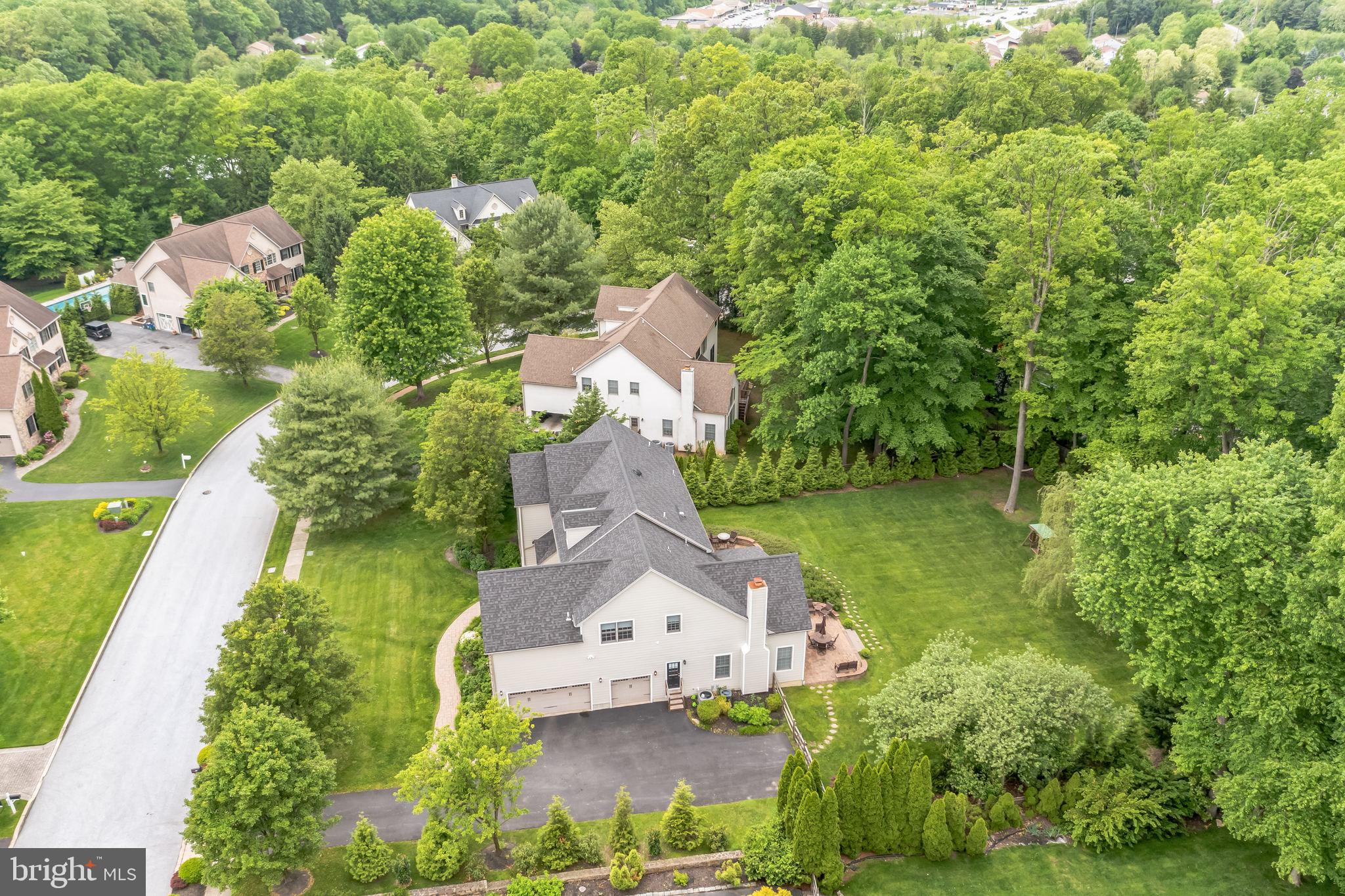 FORREST RIDGE EST - Residential