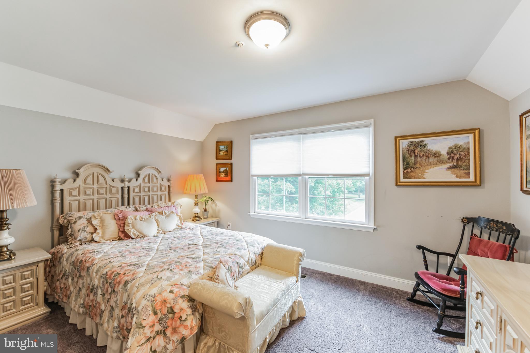 FORREST RIDGE EST - Residential