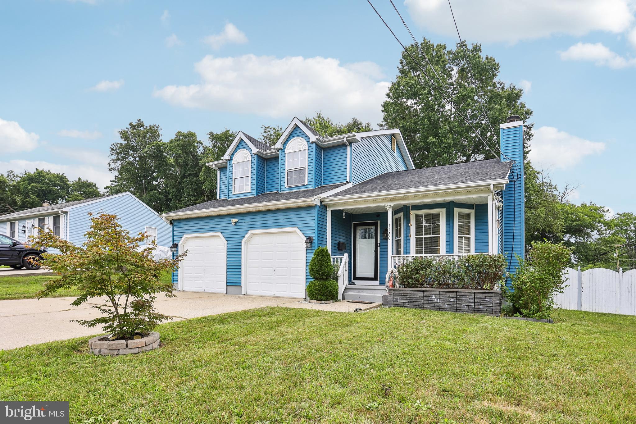 1120 LAMBERT DRIVE