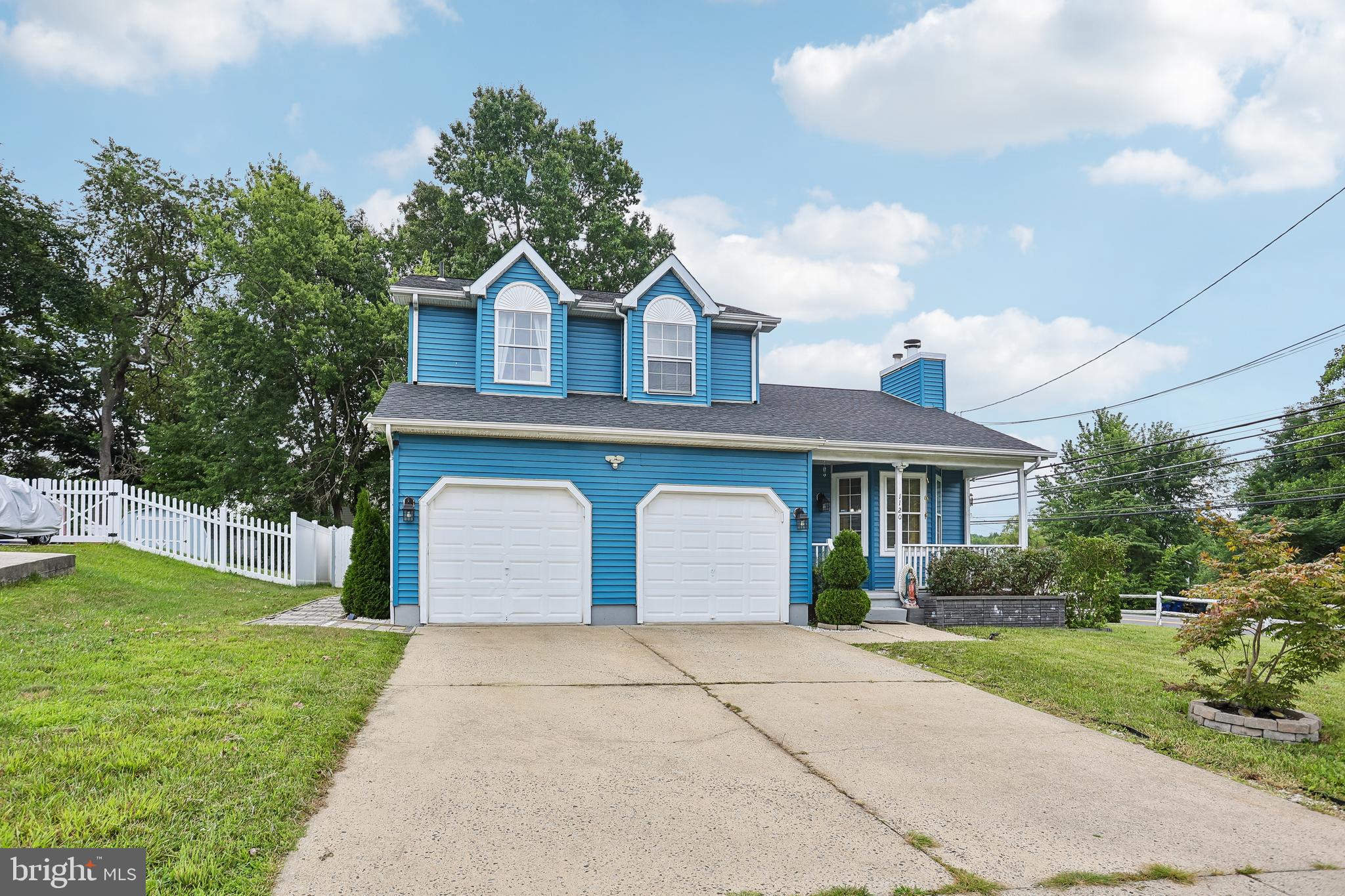 1120 LAMBERT DRIVE