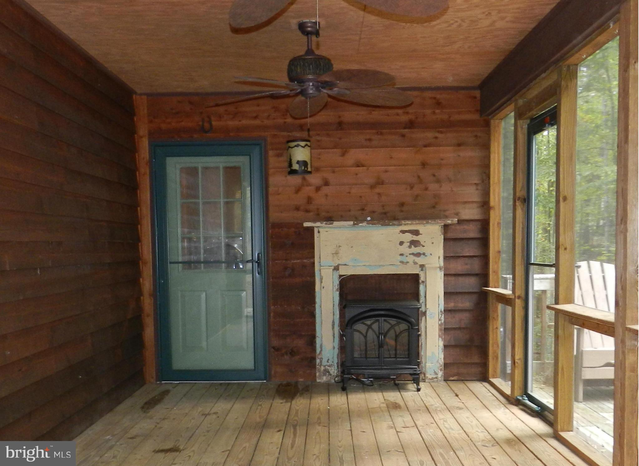 WINDWOOD COVES - Residential