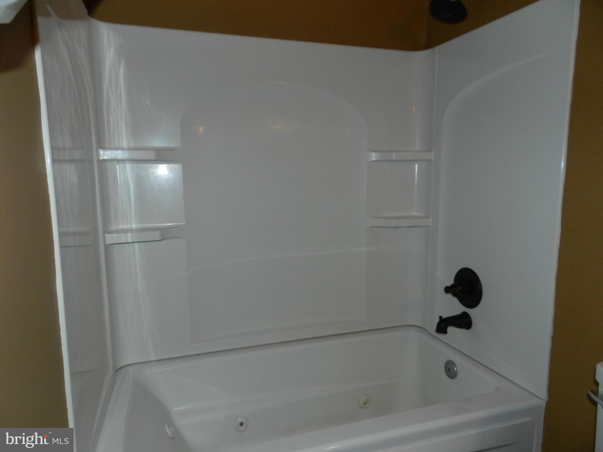 WINDWOOD COVES - Residential