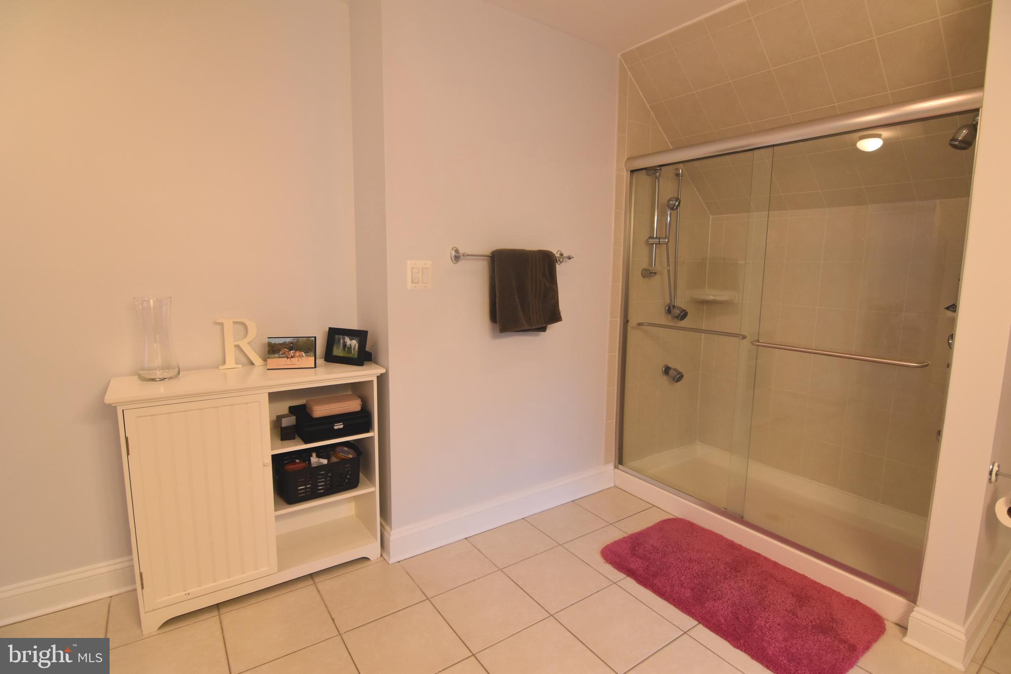 AVENMAR - Residential