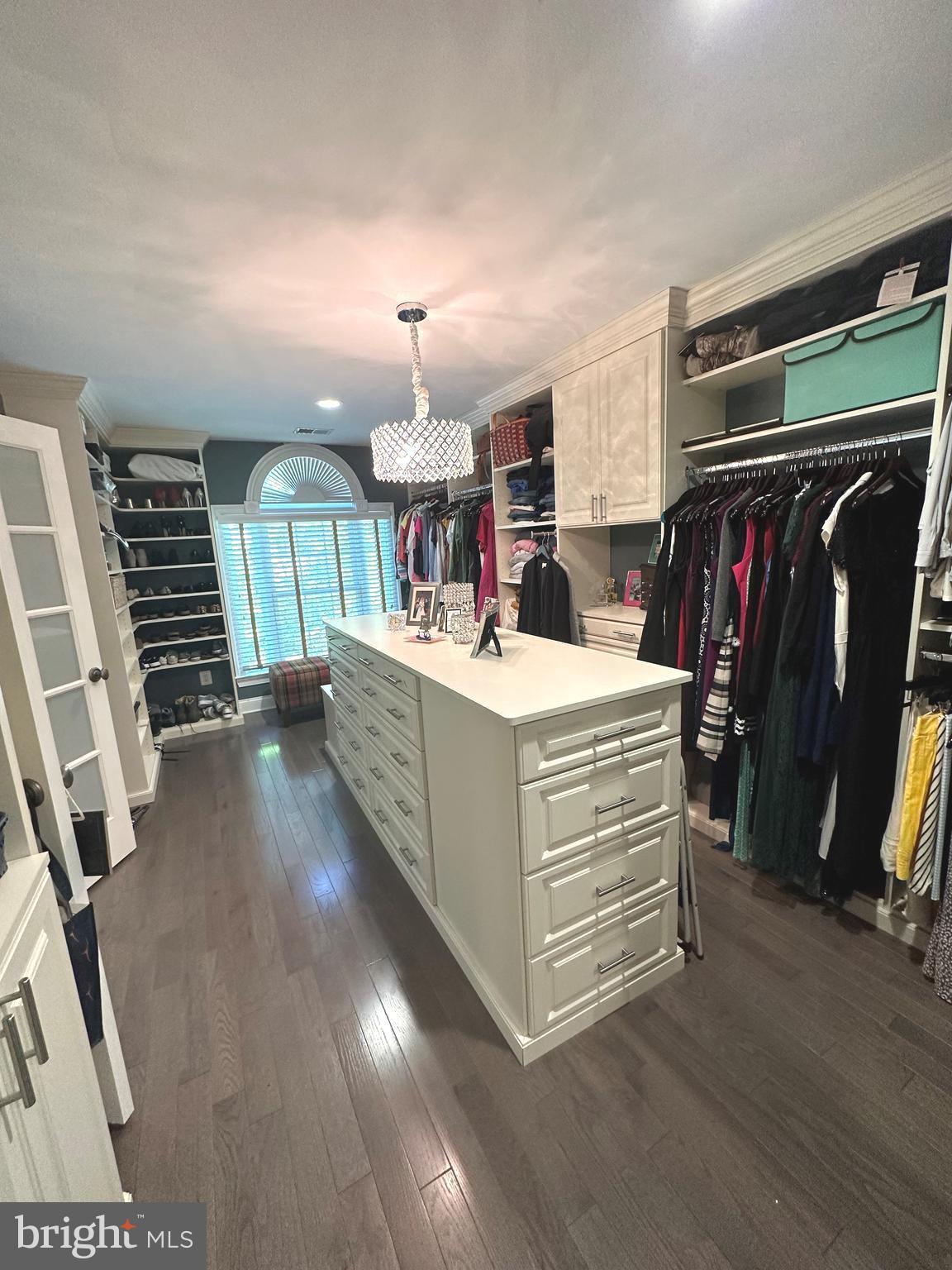 AVENMAR - Residential