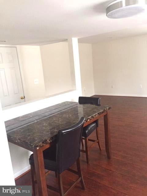 GEORGETOWN  VILLAGE - Residential Lease