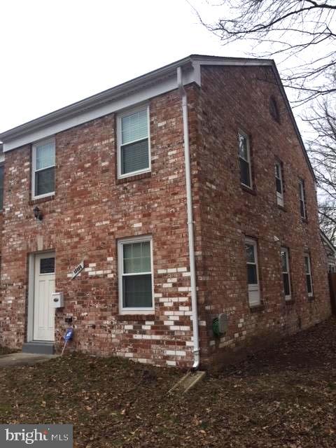 GEORGETOWN  VILLAGE - Residential Lease