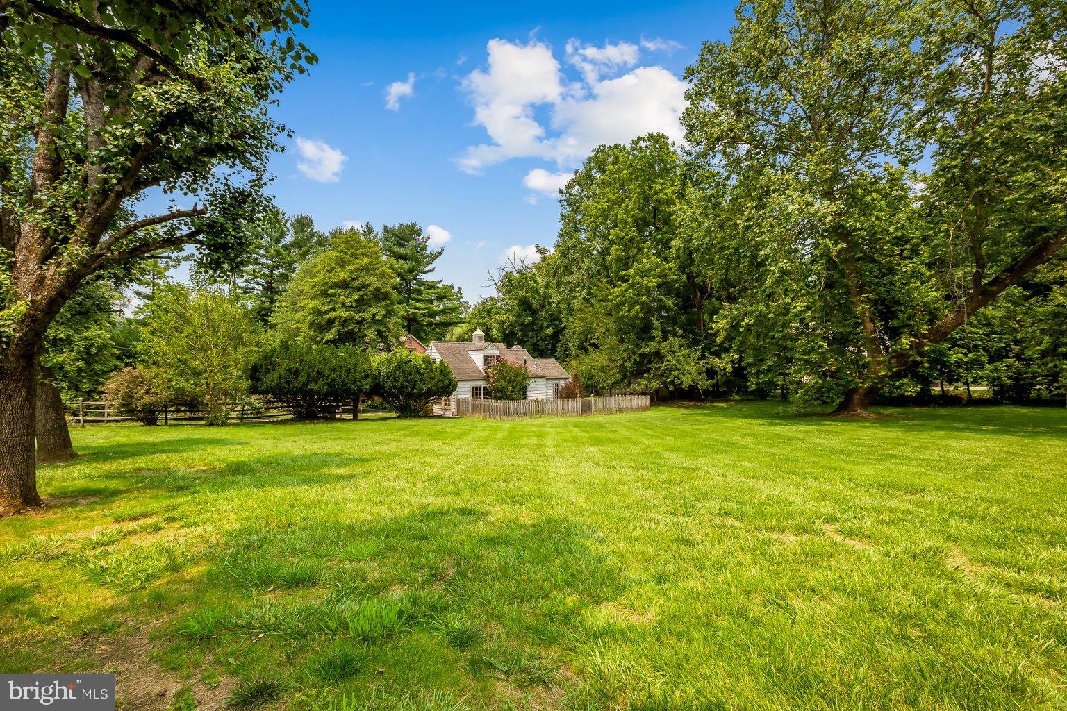 RUXTON - Residential