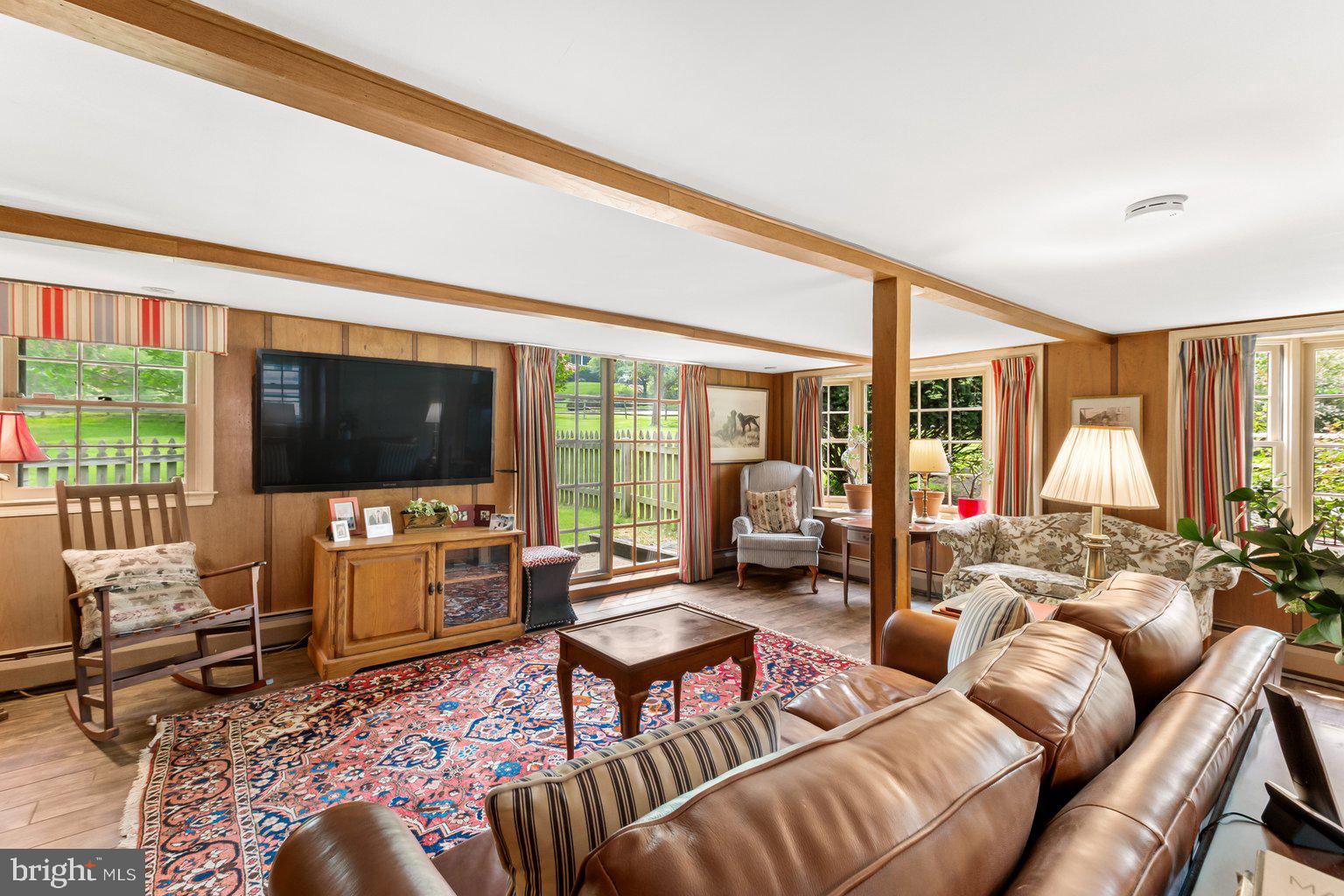 RUXTON - Residential