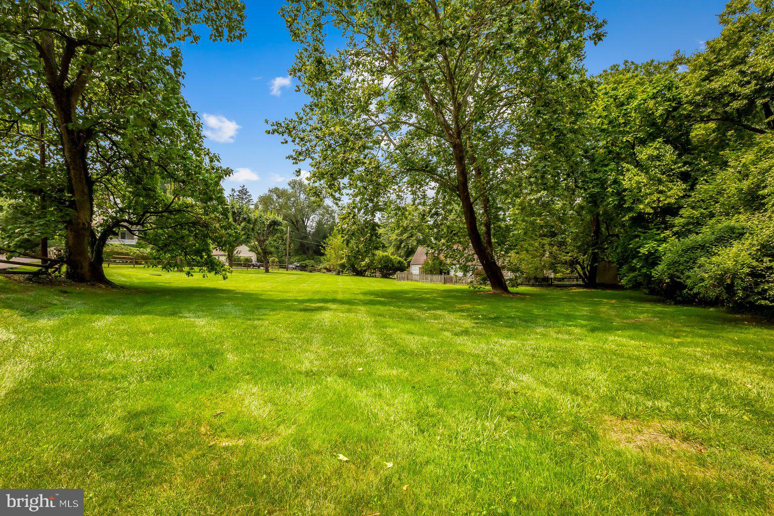 RUXTON - Residential