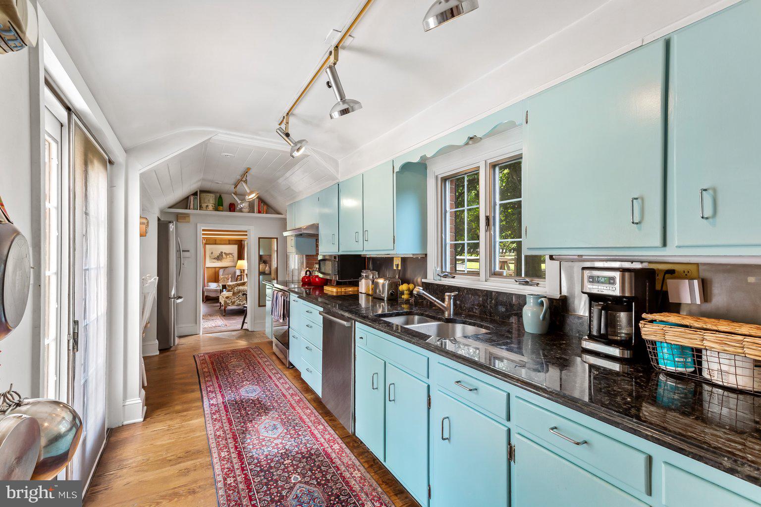 RUXTON - Residential