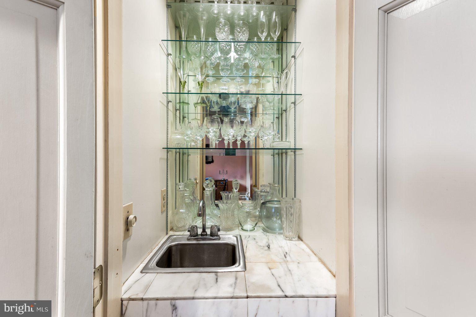 RUXTON - Residential