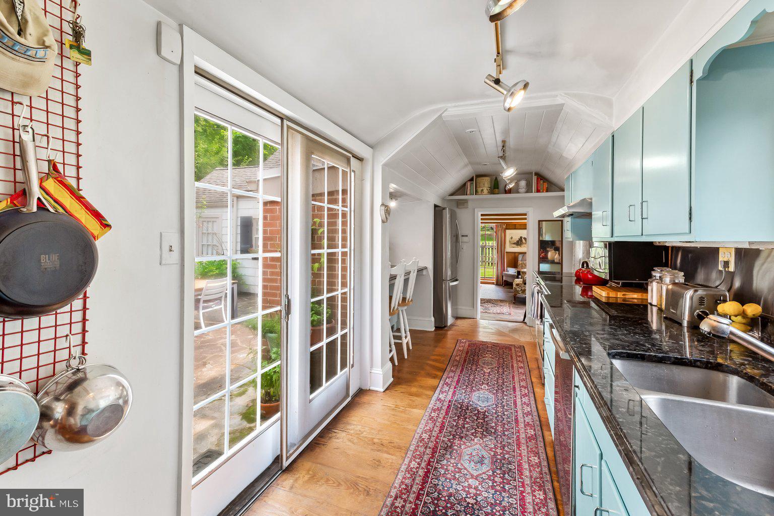 RUXTON - Residential