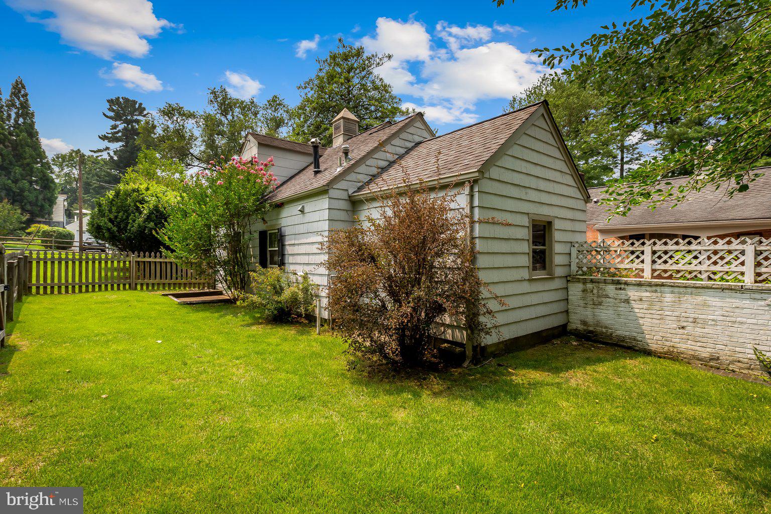 RUXTON - Residential