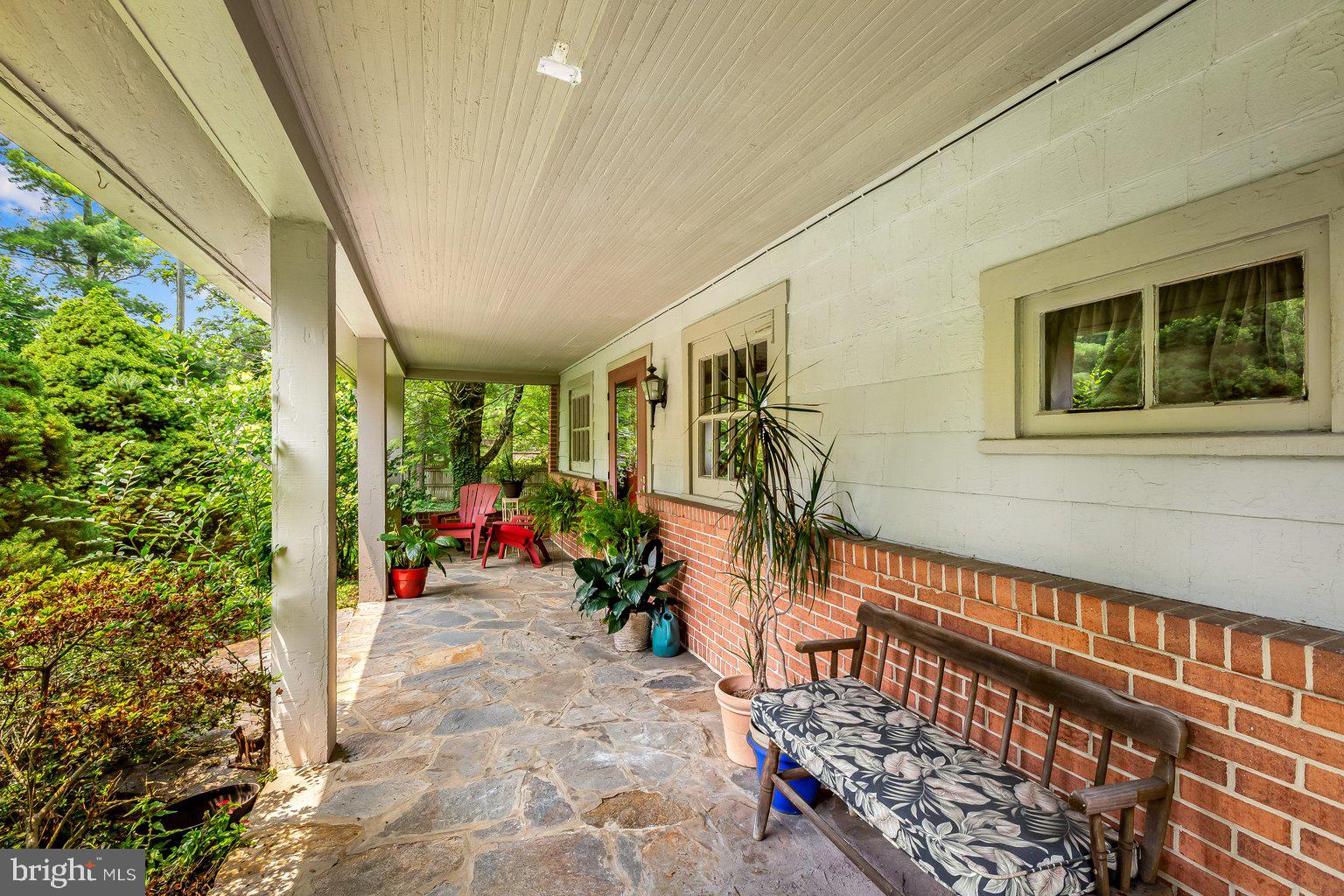 RUXTON - Residential