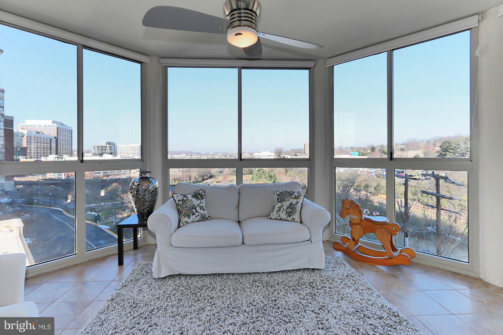 CARLYLE TOWERS - Residential Lease