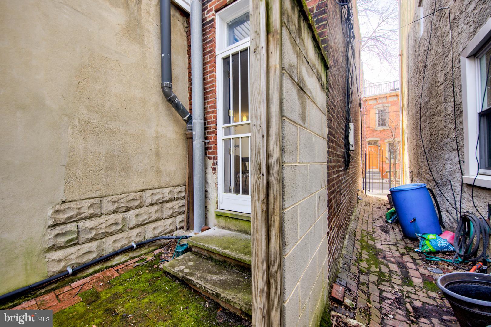 GRADUATE HOSPITAL - Residential