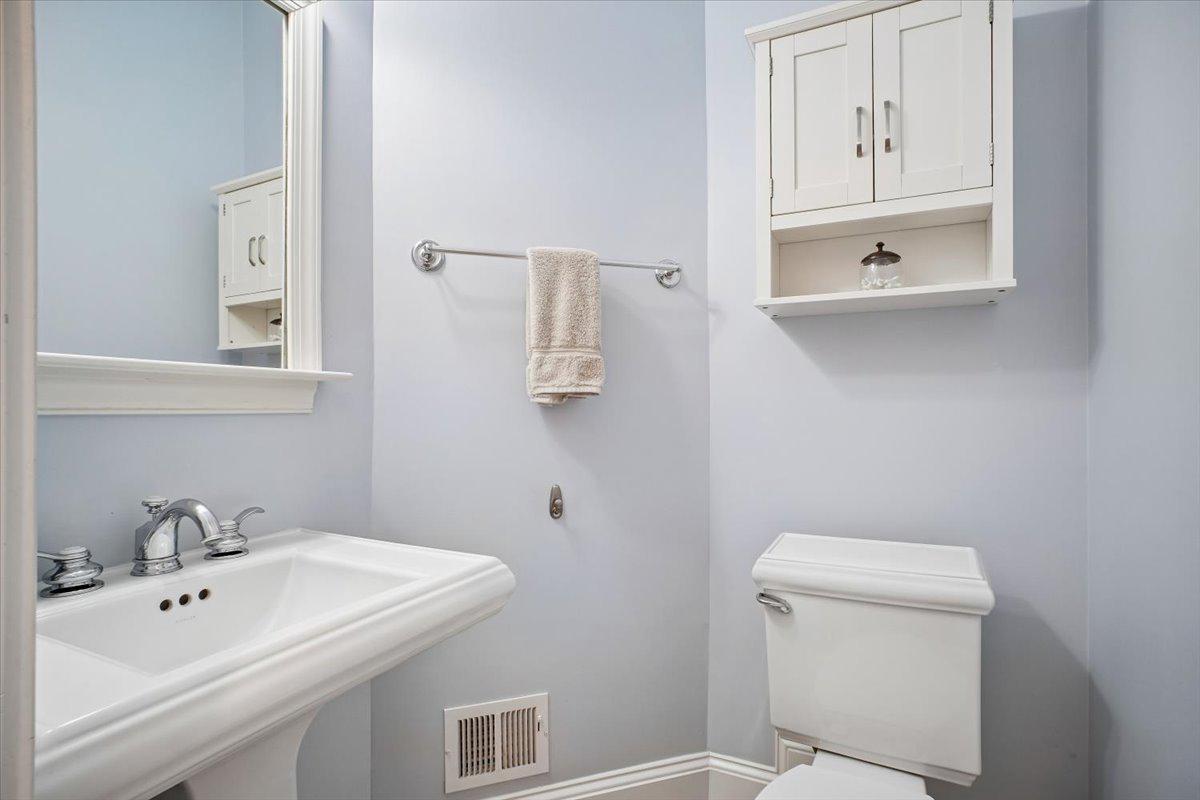 CHATHAM SQUARE - Residential