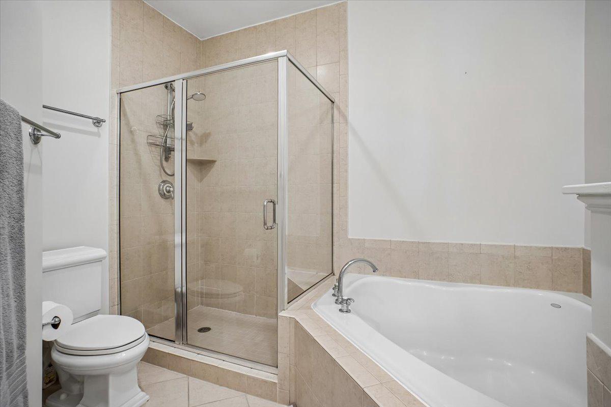 CHATHAM SQUARE - Residential