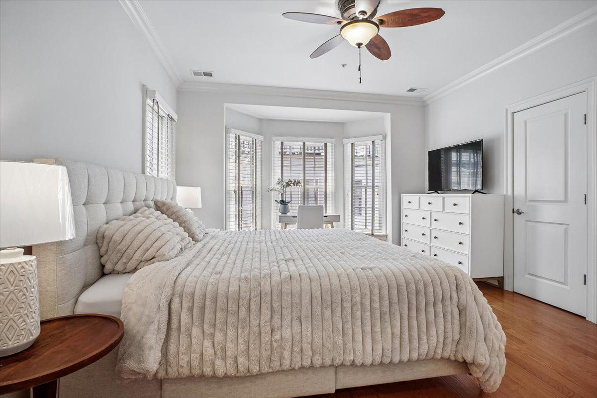 CHATHAM SQUARE - Residential