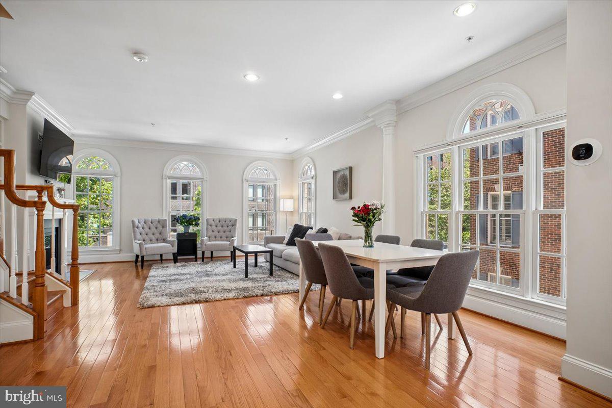 CHATHAM SQUARE - Residential