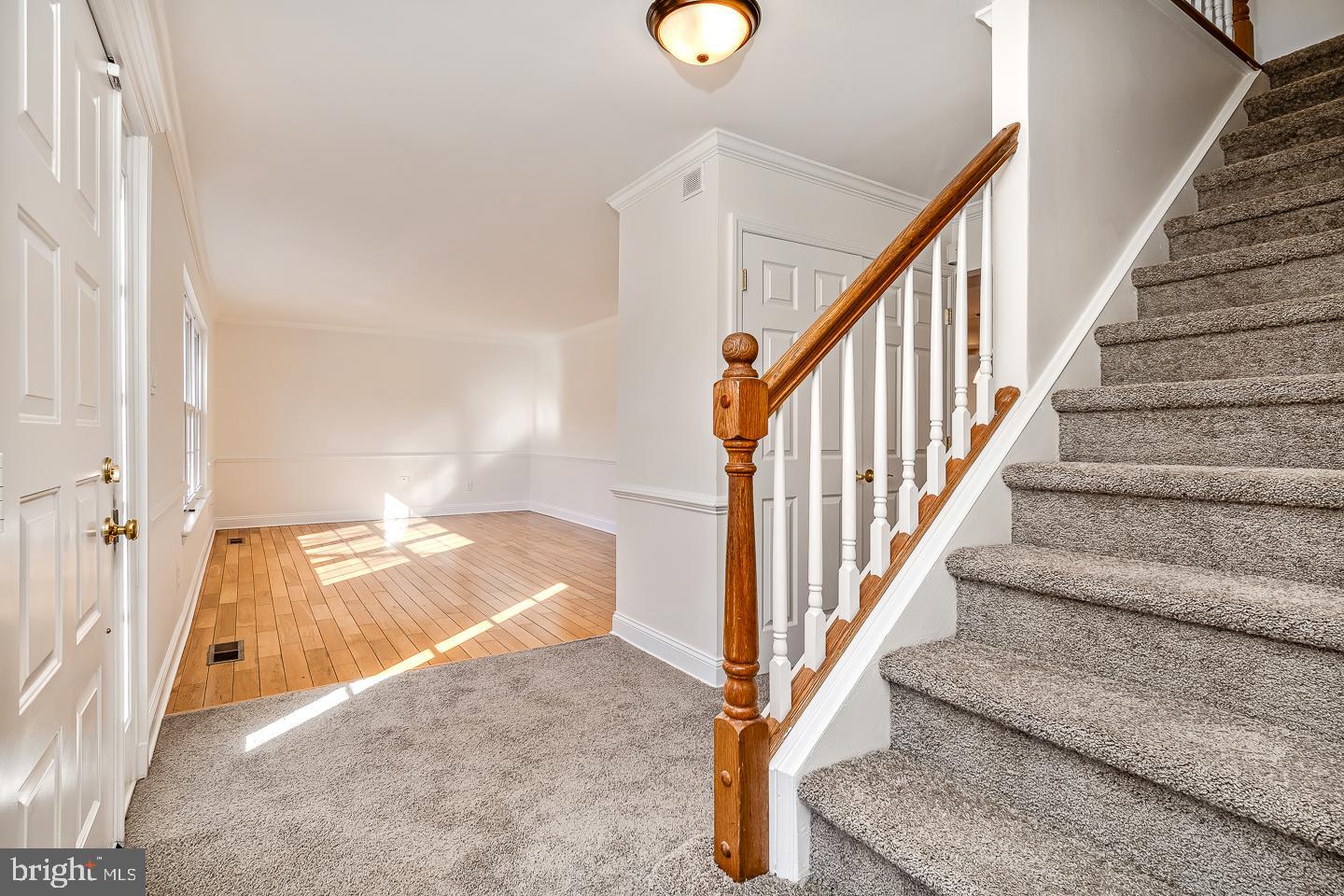 OXFORD GLEN - Residential