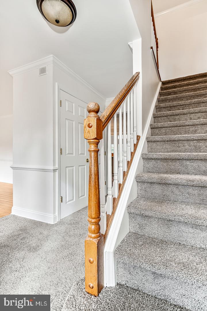 OXFORD GLEN - Residential