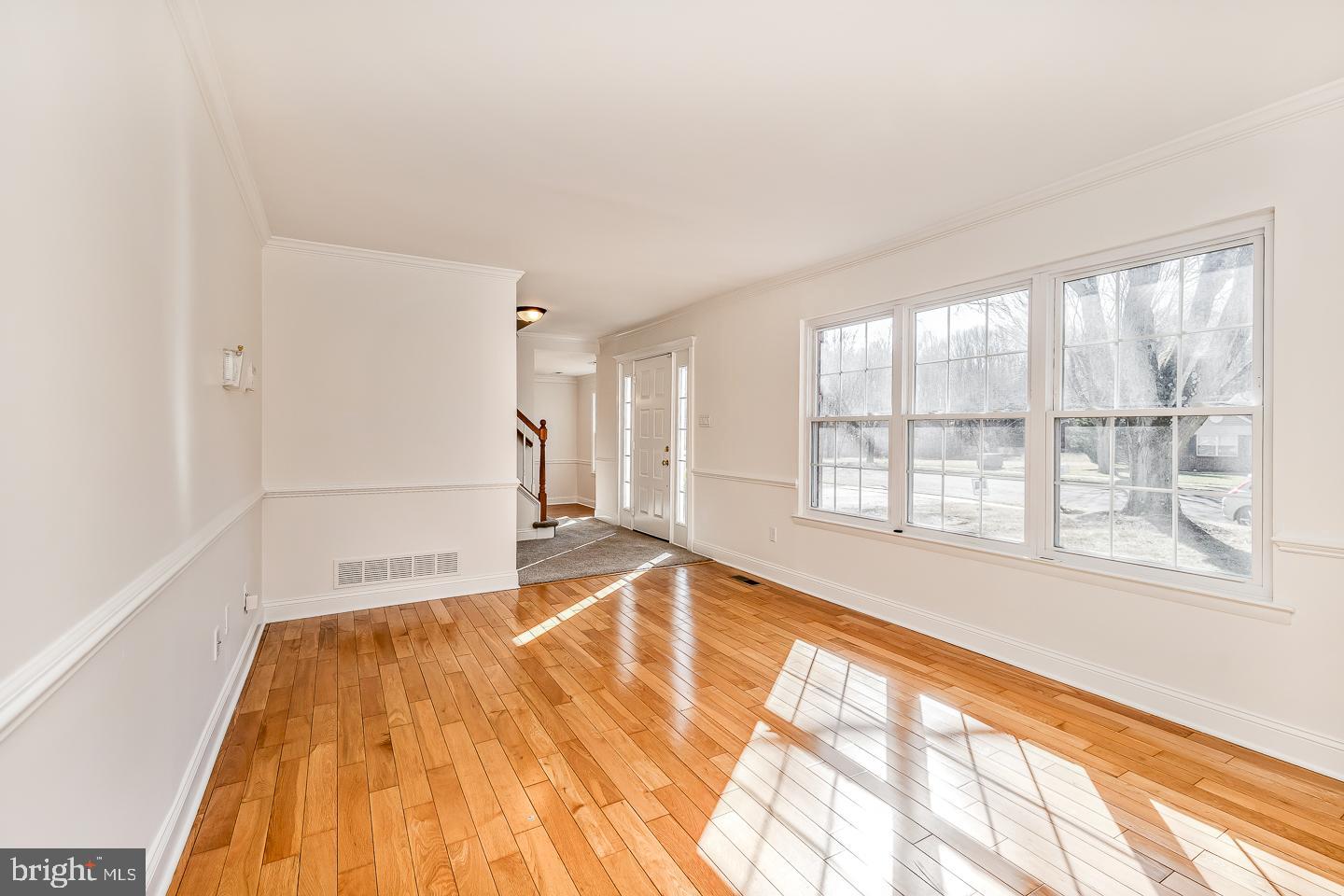 OXFORD GLEN - Residential