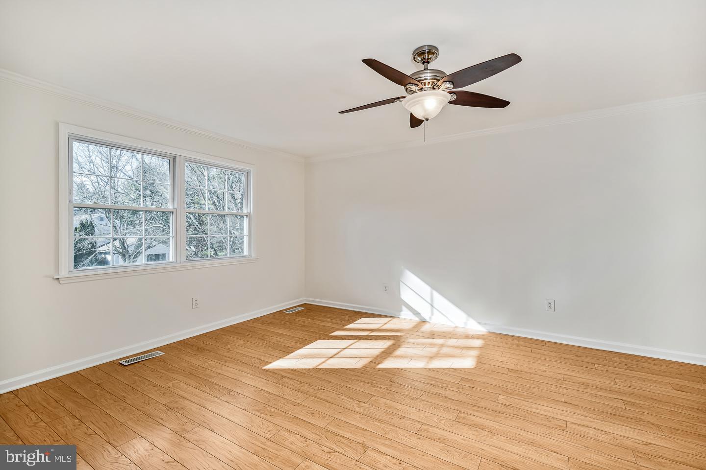 OXFORD GLEN - Residential