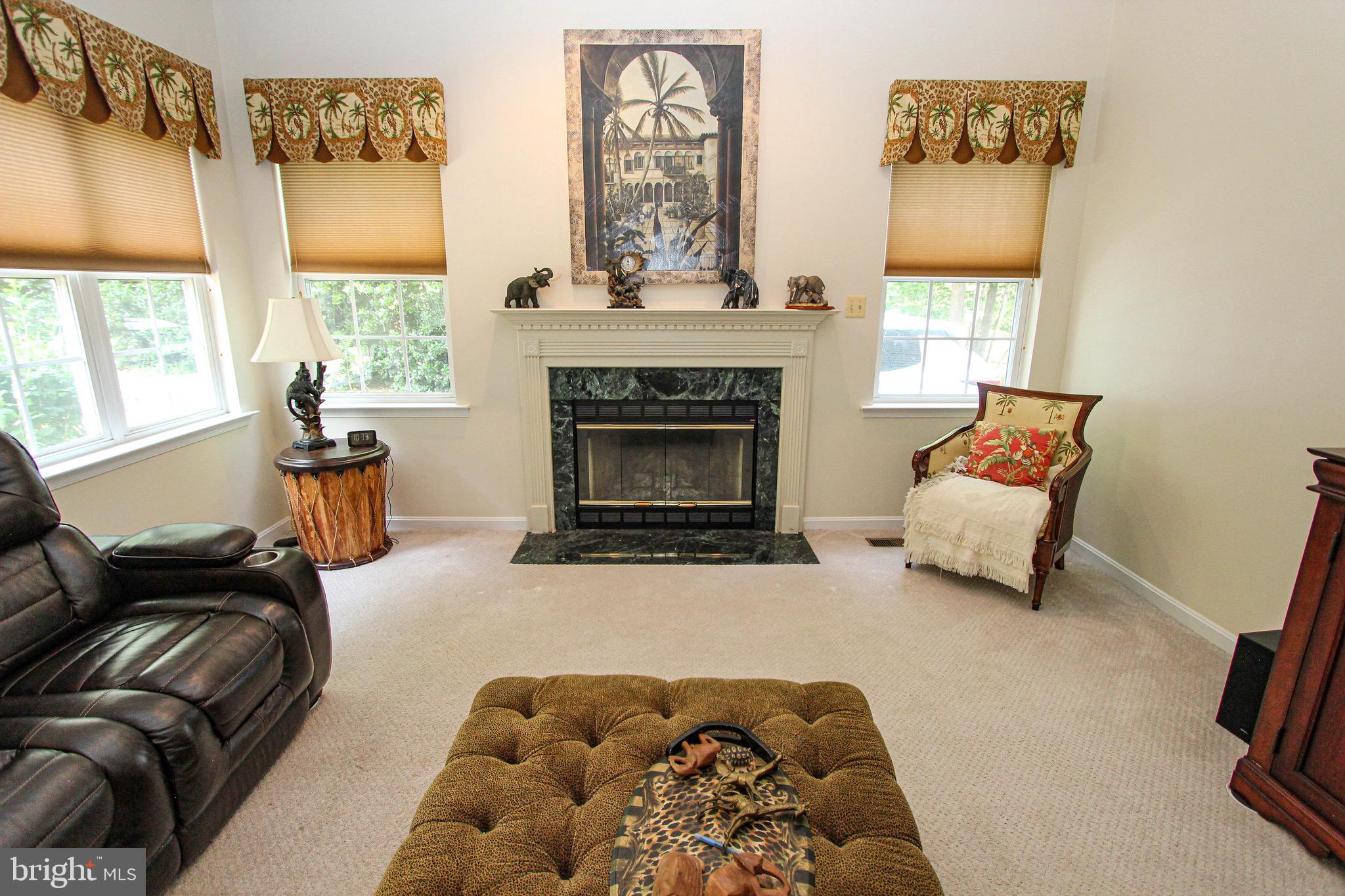 FOREST KNOLL - Residential