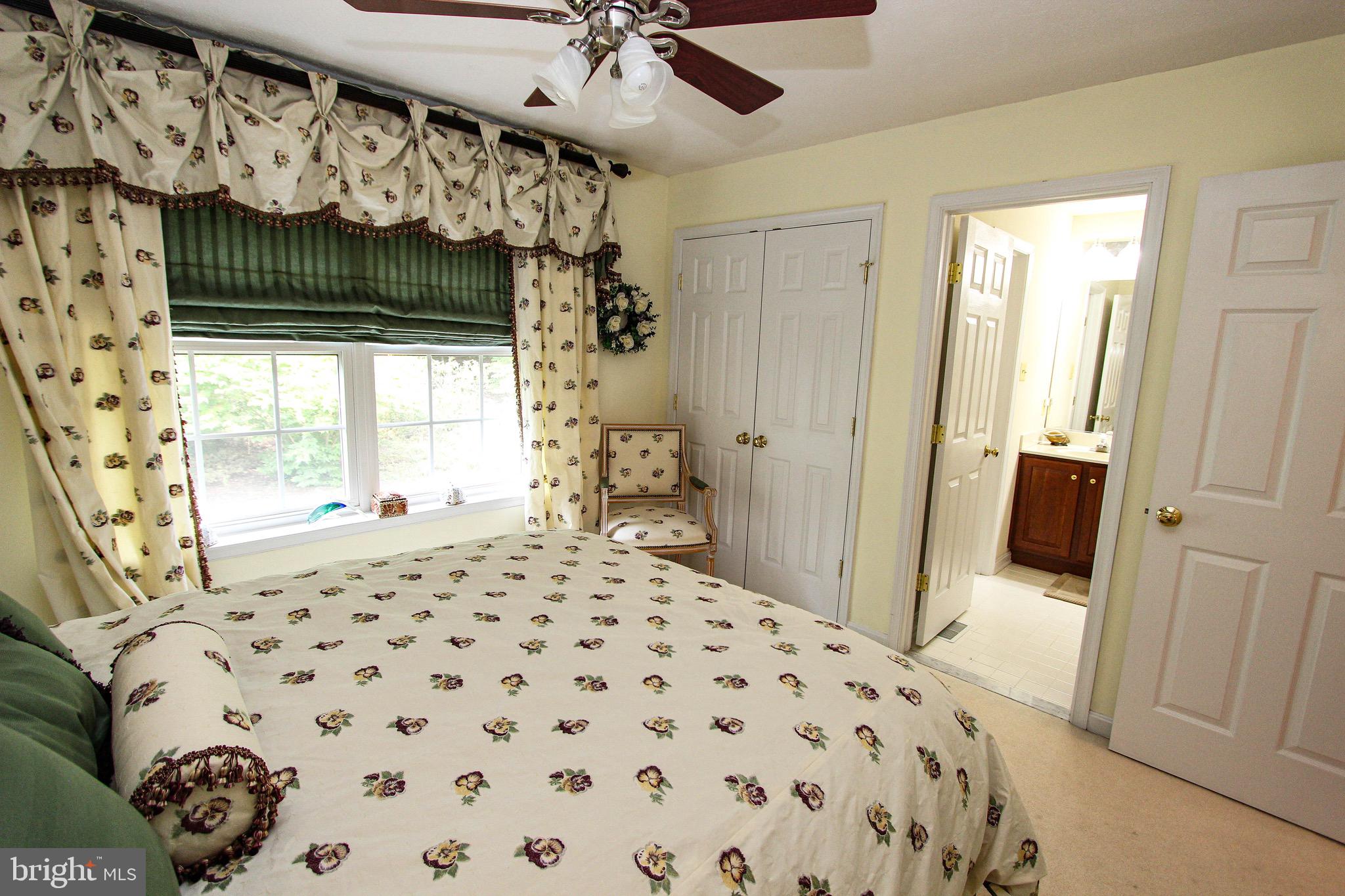 FOREST KNOLL - Residential