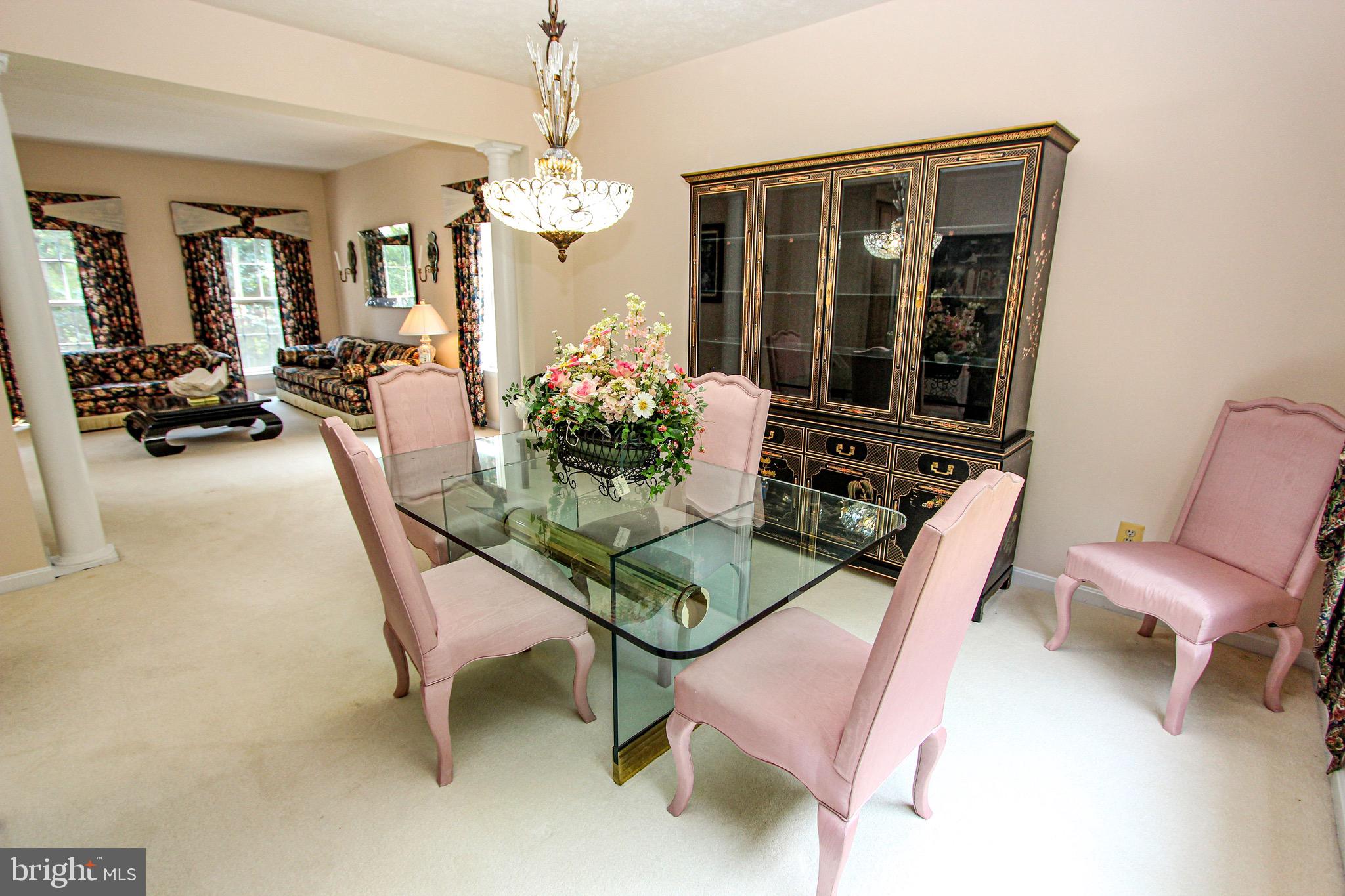 FOREST KNOLL - Residential