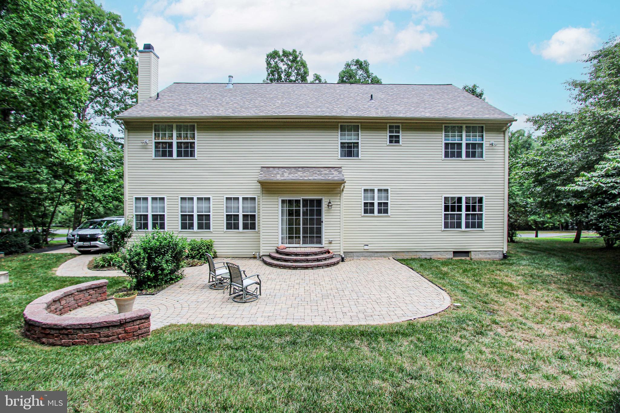 FOREST KNOLL - Residential