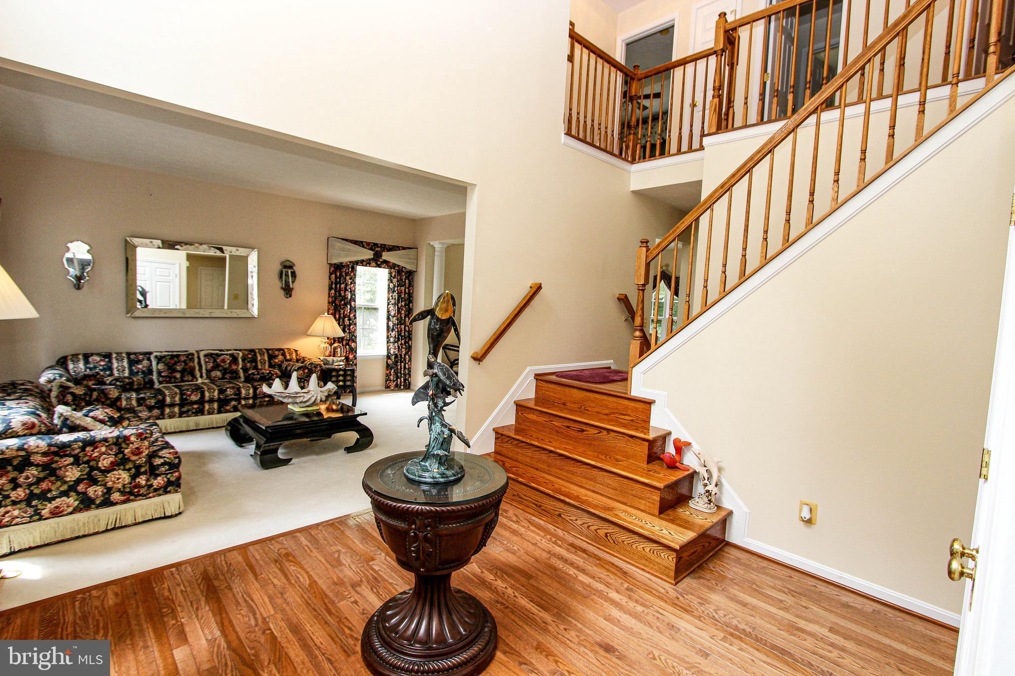 FOREST KNOLL - Residential