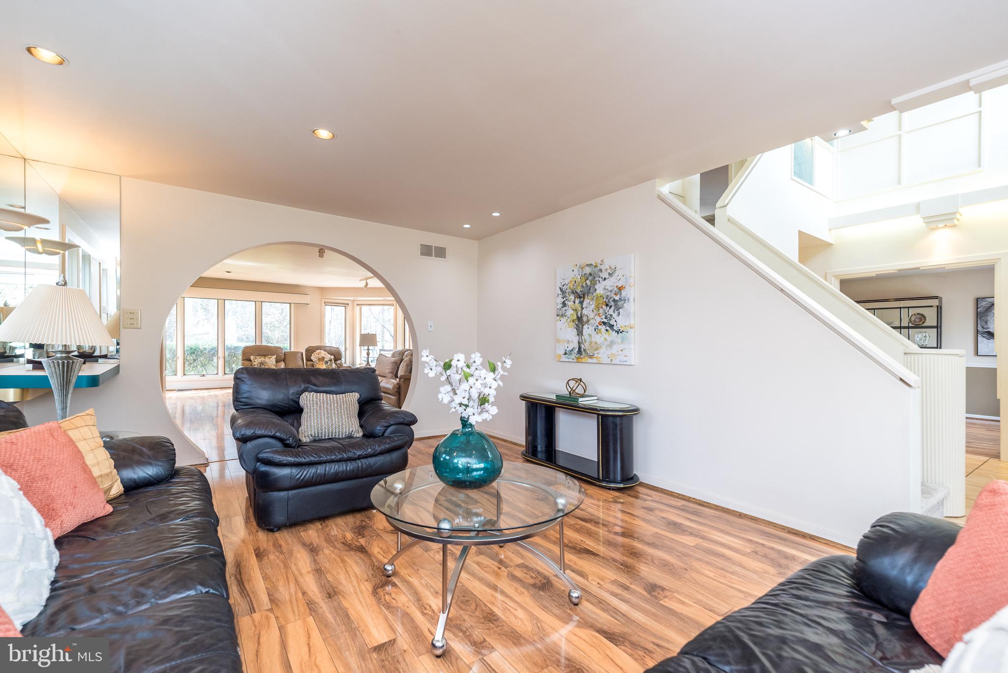 DUBLIN CHASE - Residential