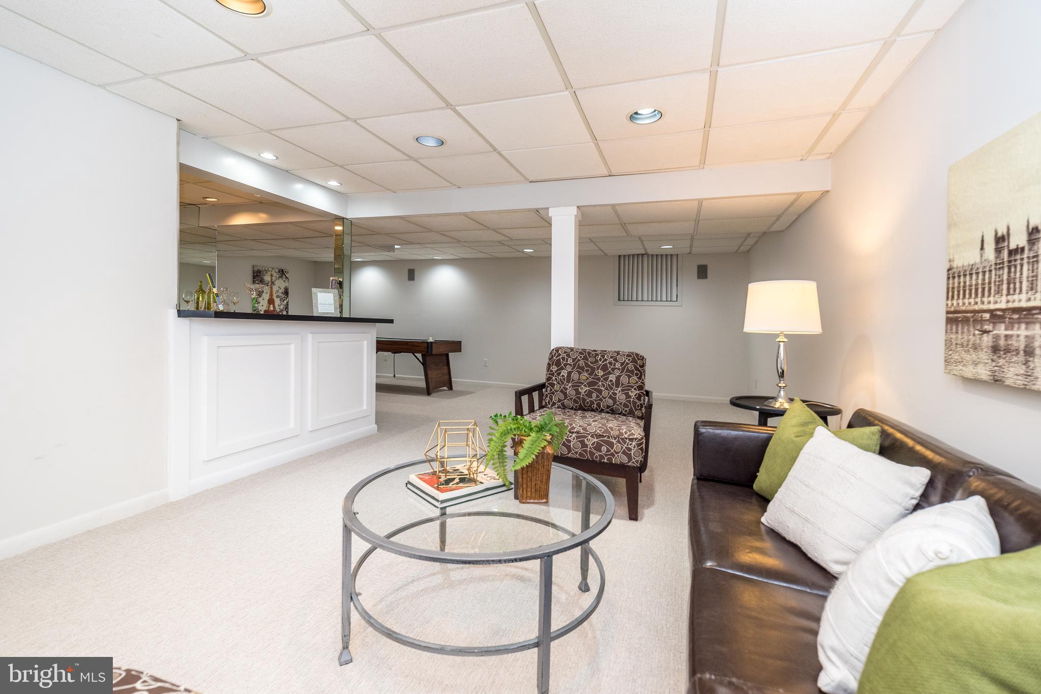 DUBLIN CHASE - Residential