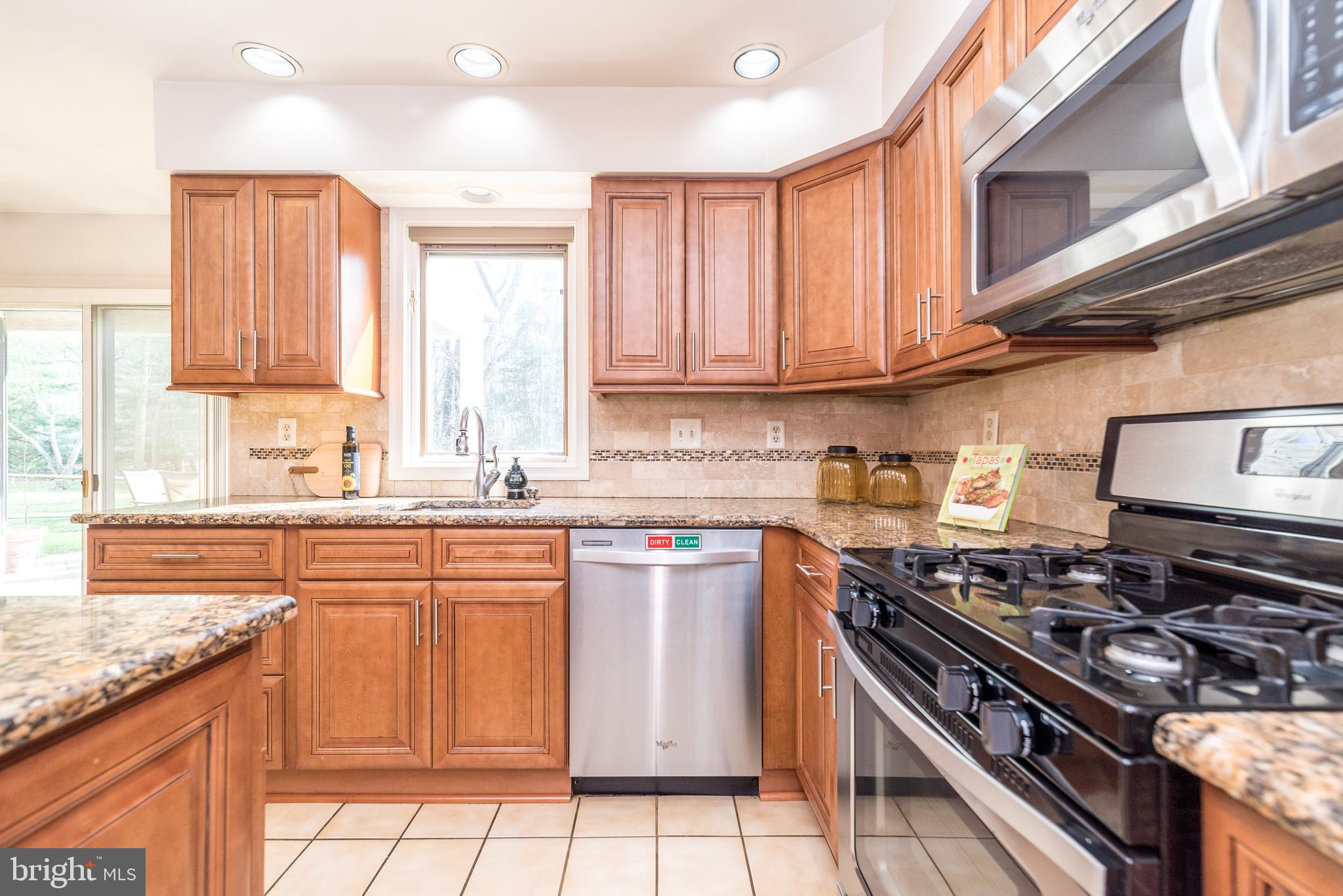 DUBLIN CHASE - Residential