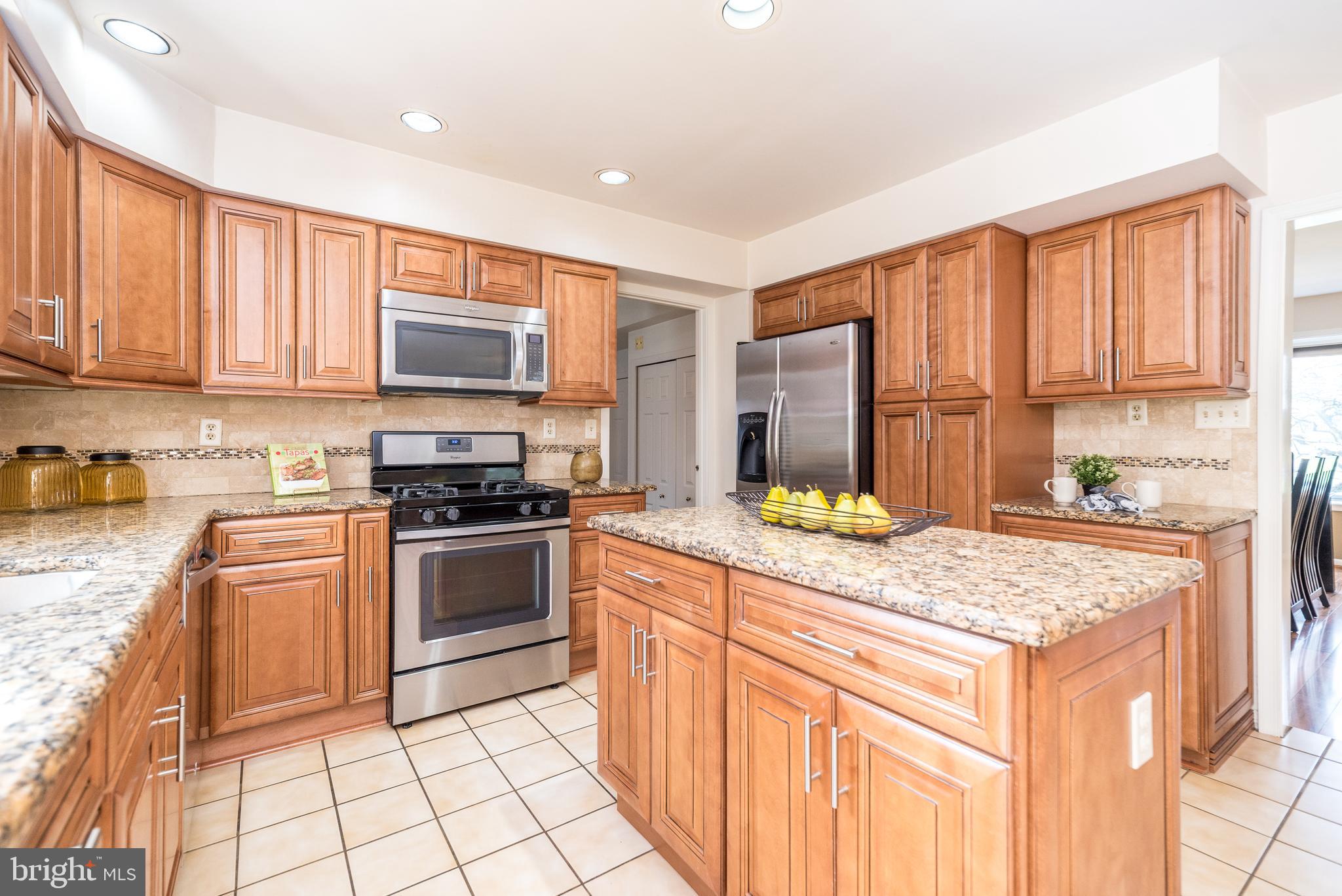 DUBLIN CHASE - Residential